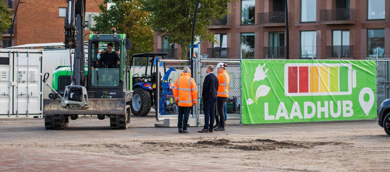 Laadhub op bouwplaats Harderwijk